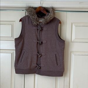 Sonoma Tan Vest with Faux Fur Trim